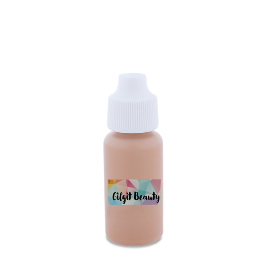 viaGlamour image of a 15ml-foundation
