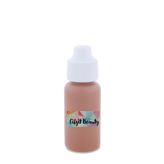 viaGlamour image of a 15ml-foundation