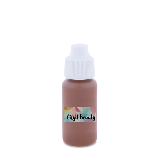 viaGlamour image of a 15ml-foundation