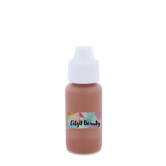 viaGlamour image of a 15ml-foundation